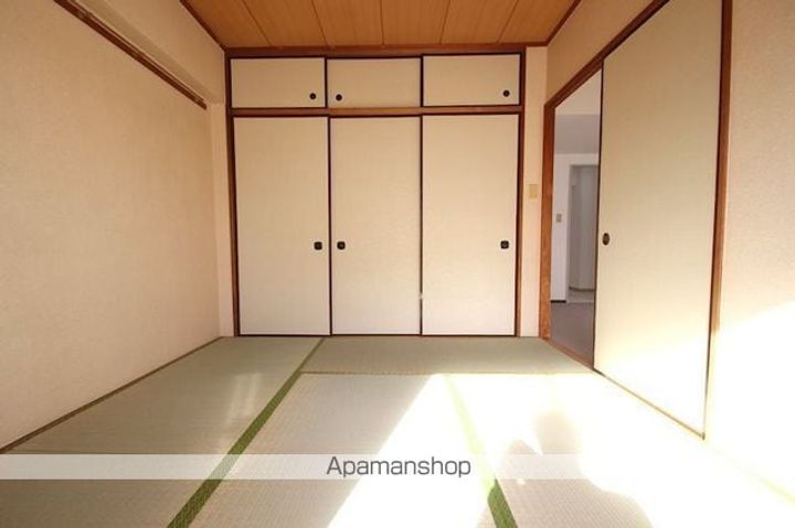 東京都北区豊島1丁目の賃貸マンションの内装