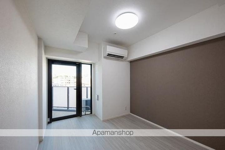 東京都中野区東中野1丁目の賃貸マンションの内装