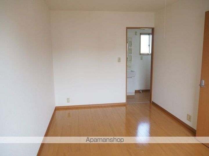 アメニティタウン春日山A3の内装