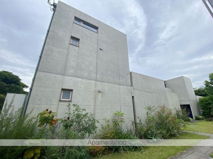 アパートメント クラウド 南棟9の外観