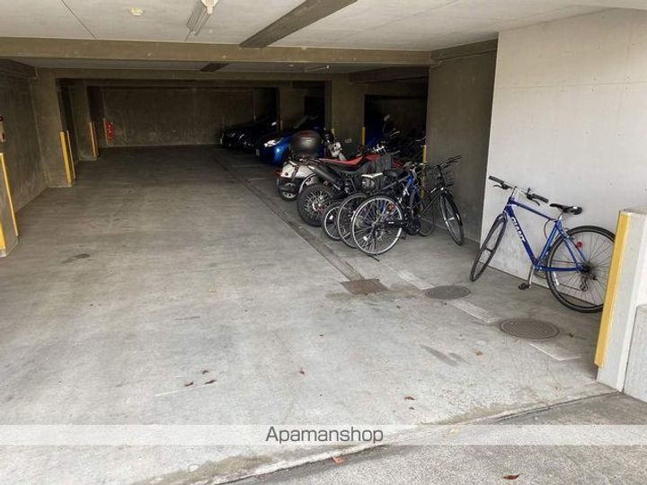 ヒルサイド国見1-Cの外観