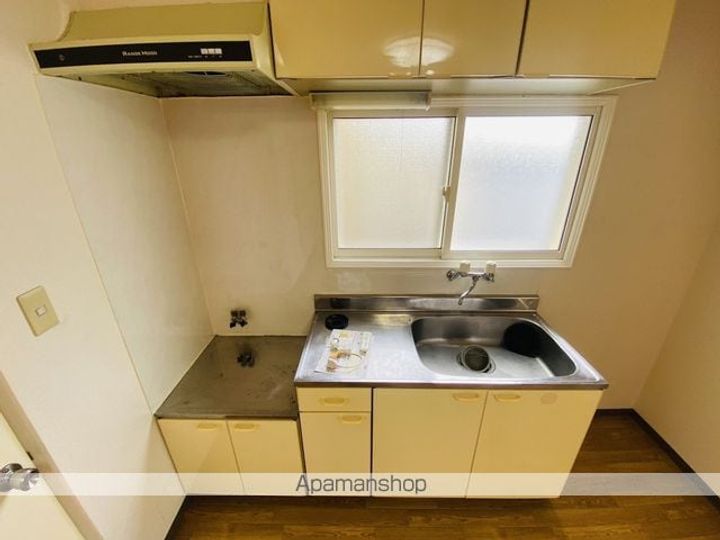 ピアパレス白鳥104のキッチン