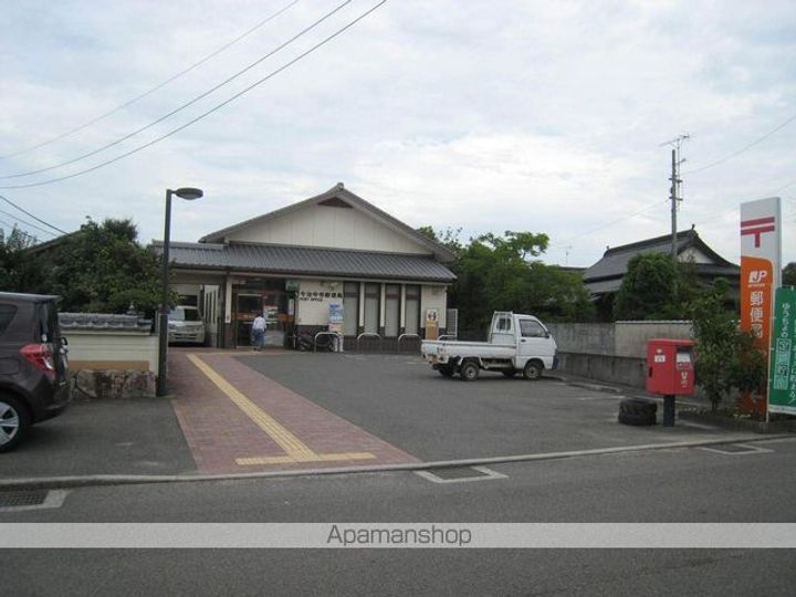 アルメールの周辺