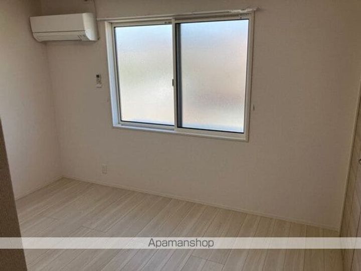 DーROOM新井町の内装