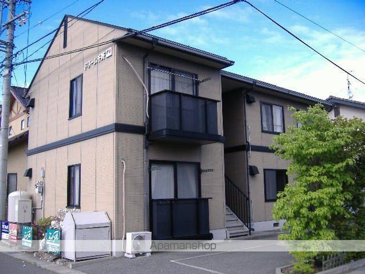 長野県松本市征矢野1丁目の賃貸アパートの外観