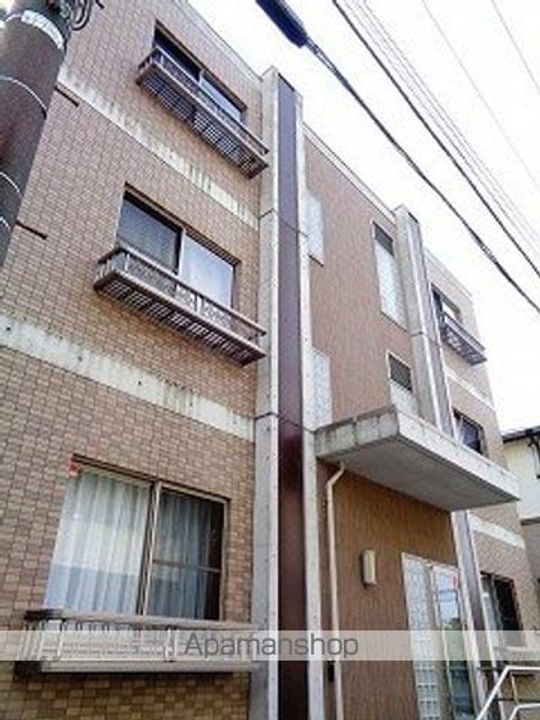 東京都世田谷区代沢4丁目の賃貸マンションの外観
