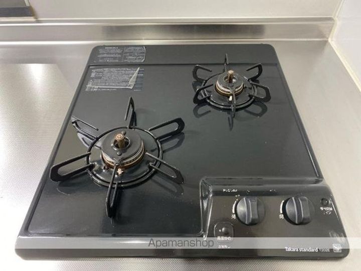 アルト栗林公園403の内装