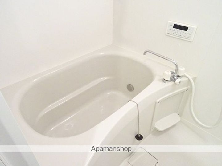 クレアフォーチュン連坊駅前の風呂