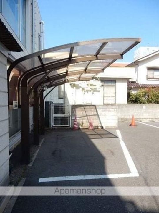 岡山県岡山市中区倉田の賃貸マンションの外観