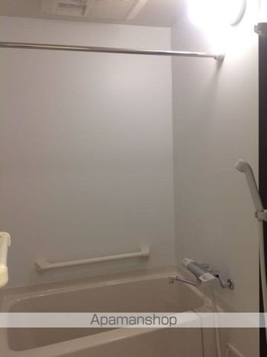 東京都中野区上鷺宮3丁目の賃貸アパート105の風呂