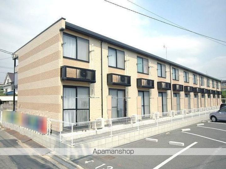 レオパレスシャルマンの外観