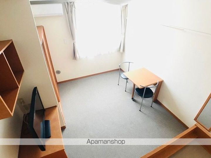 レオパレスルーチェの居間