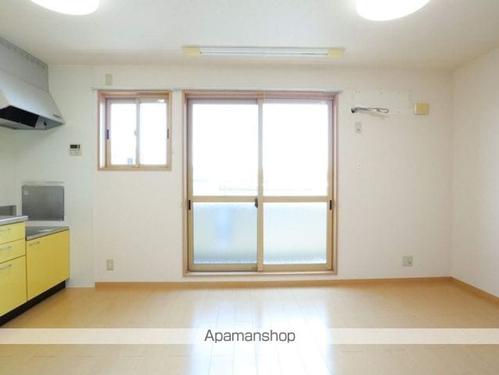 トレビナ城木の居間