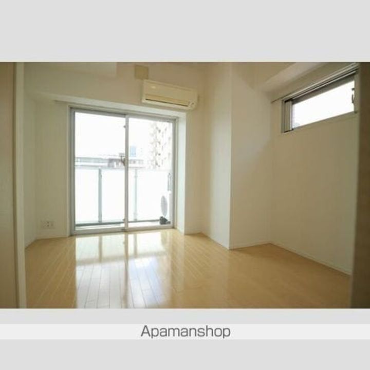 プラウドフラット神楽坂Ⅱの居間