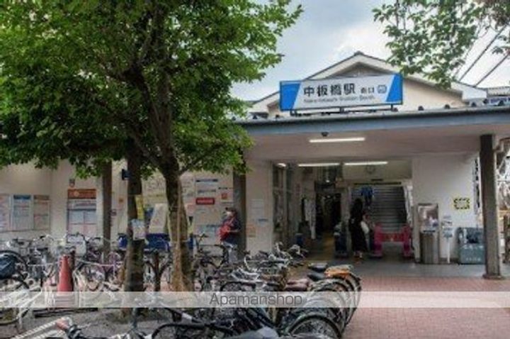 東京都板橋区仲町の賃貸マンションの周辺