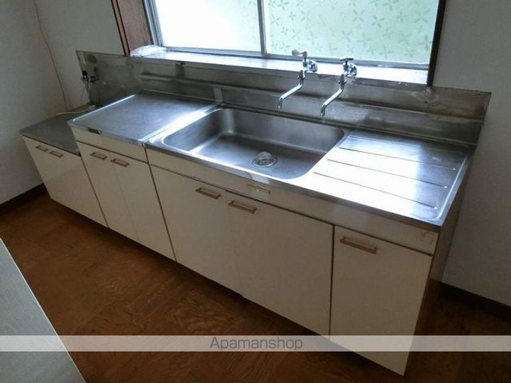 岩手県盛岡市上堂1丁目の賃貸アパートのキッチン