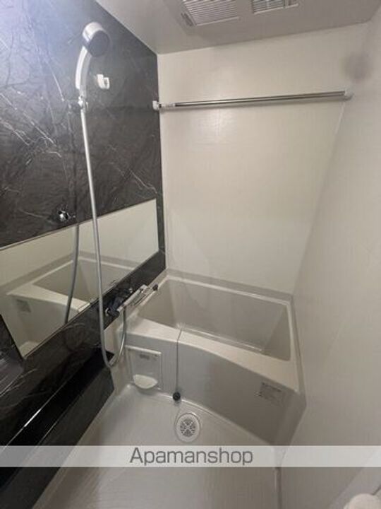 滋賀県大津市京町1丁目の賃貸マンションの風呂