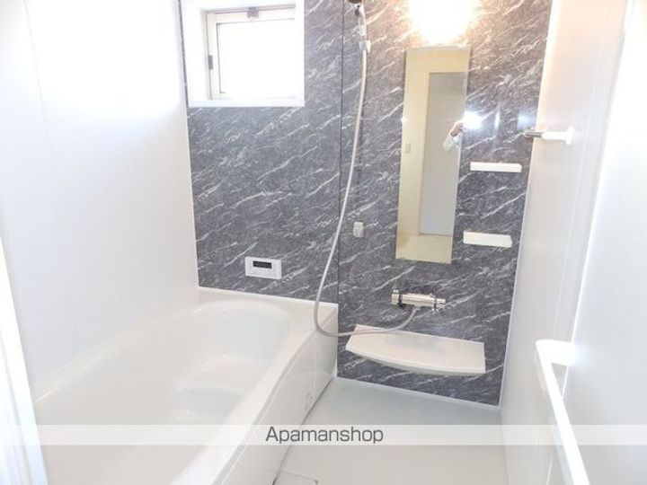 ラ・ヴィレッタ Aの風呂