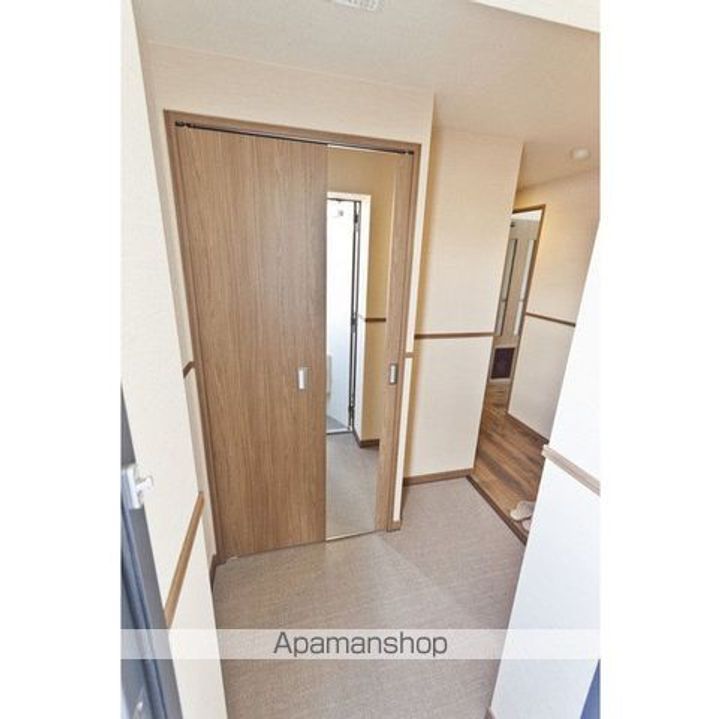 EL CINQ(エルサンク)の玄関