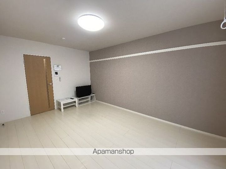 クレイノIRIEⅡの居間