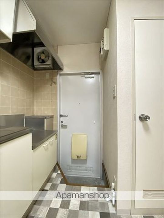 フレグランス杏の玄関