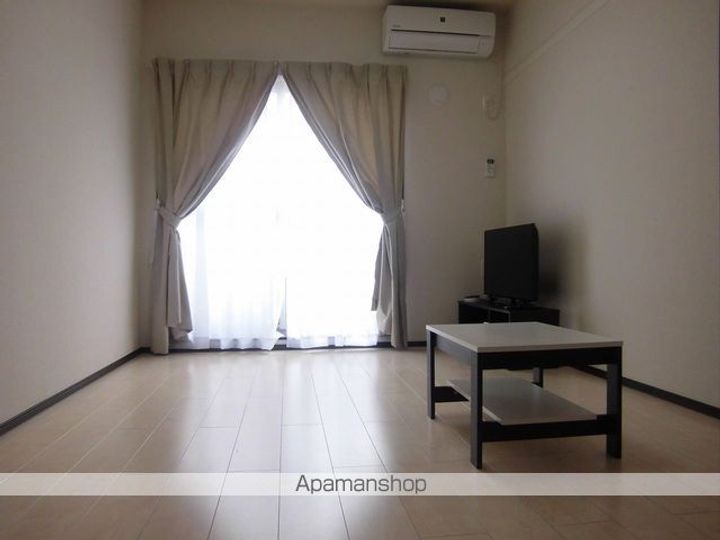 クレイノル ボヌール白岡の居間