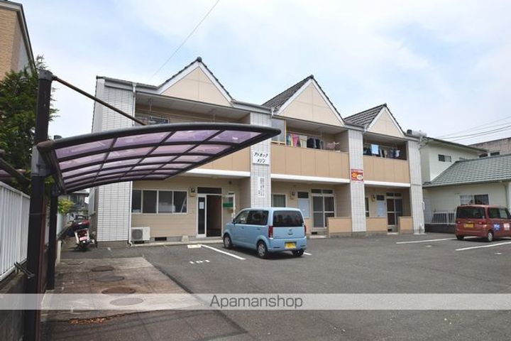 アドホックメゾンの外観