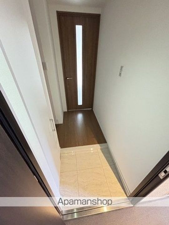 SHOKEN RESIDENCE横浜花月203の玄関