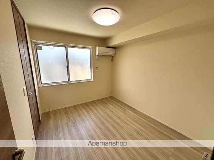 ハルモニアの内装