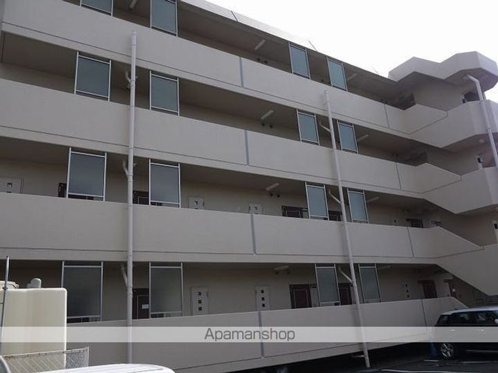 開智ハイツ105の外観