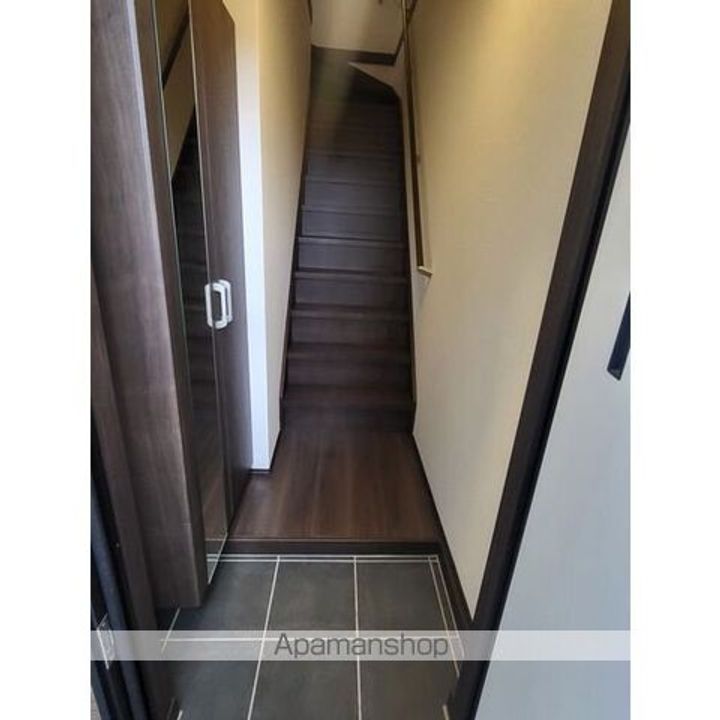 ル・メイユール上江釣子の玄関