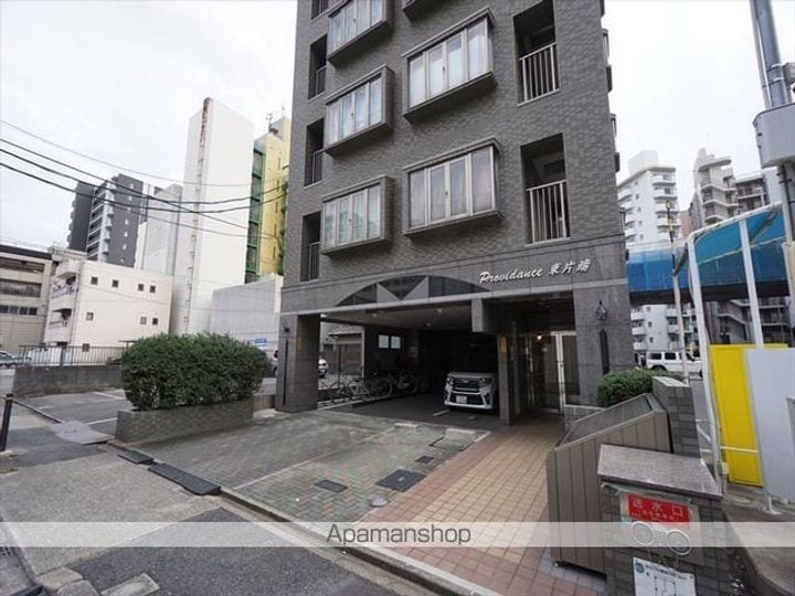愛知県名古屋市東区東片端町の賃貸マンションの外観