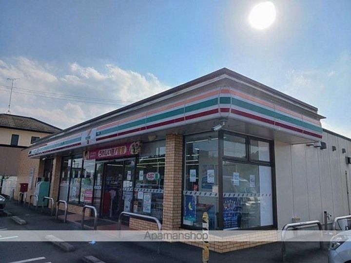 プロムナードⅢの周辺