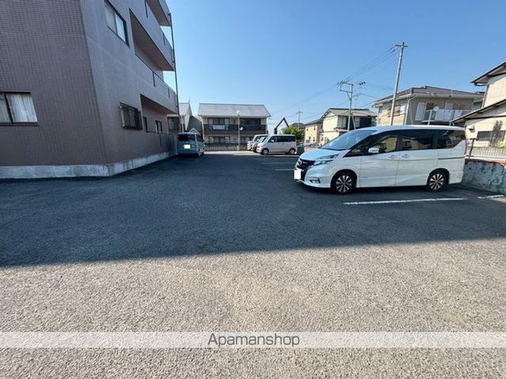 ベネッセ三条103の外観