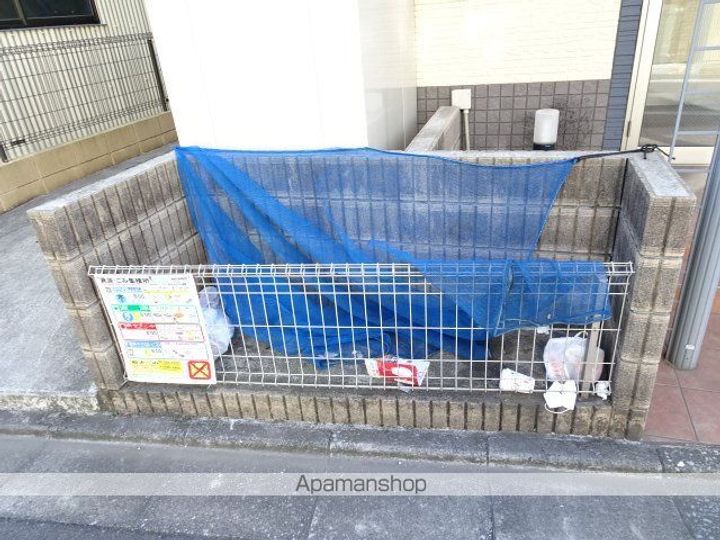 東京都葛飾区金町4丁目の賃貸アパートの外観