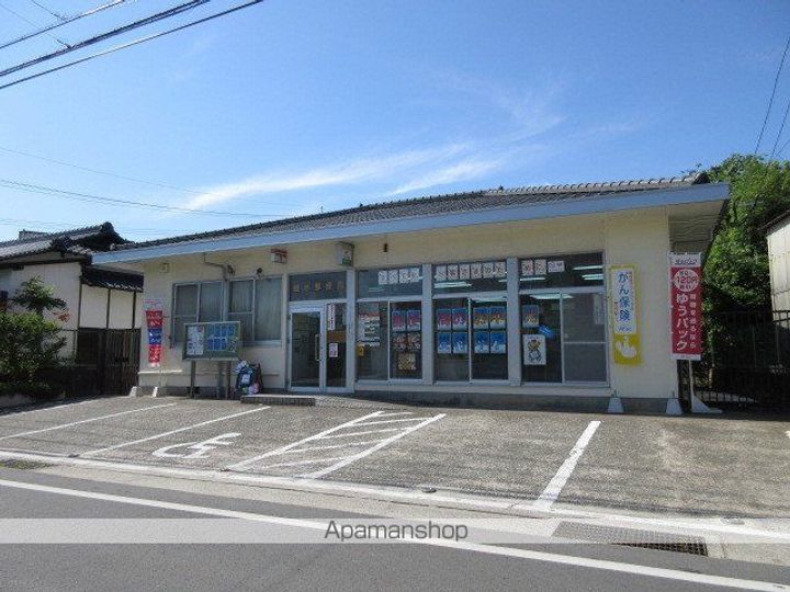 メゾン ド フランの周辺