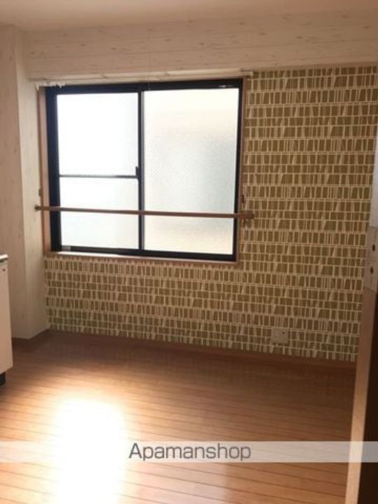 ななかハイツ402の居間