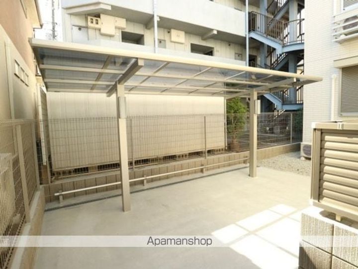 大阪府堺市北区北長尾町1丁の賃貸アパートの内装