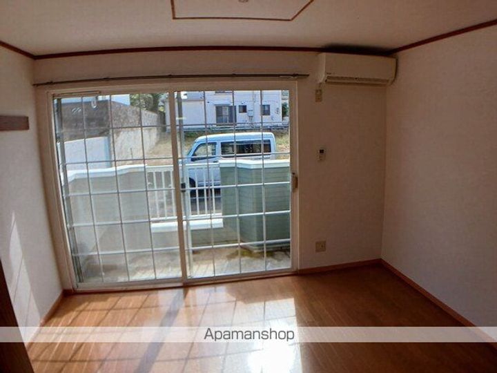 クレストール名取ケ丘の居間