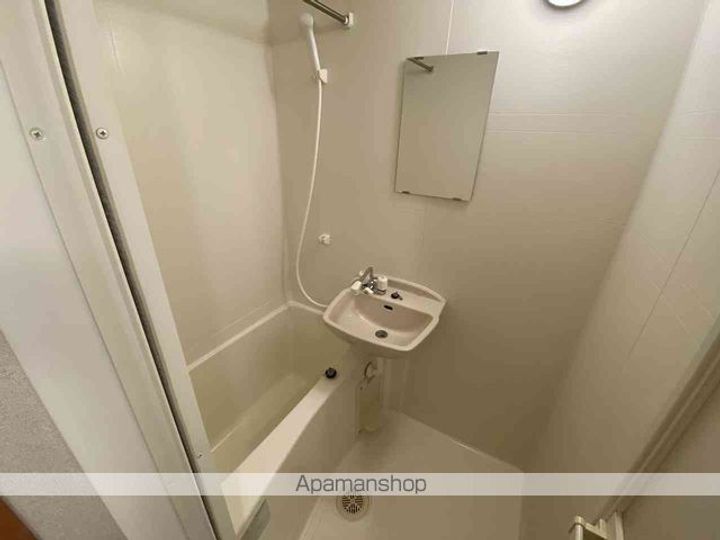 レオパレス三ッ橘104の風呂