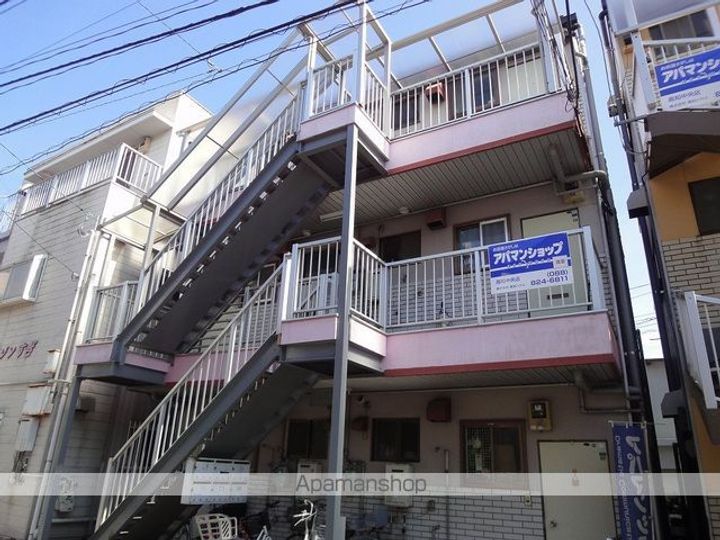 中越コーポの外観