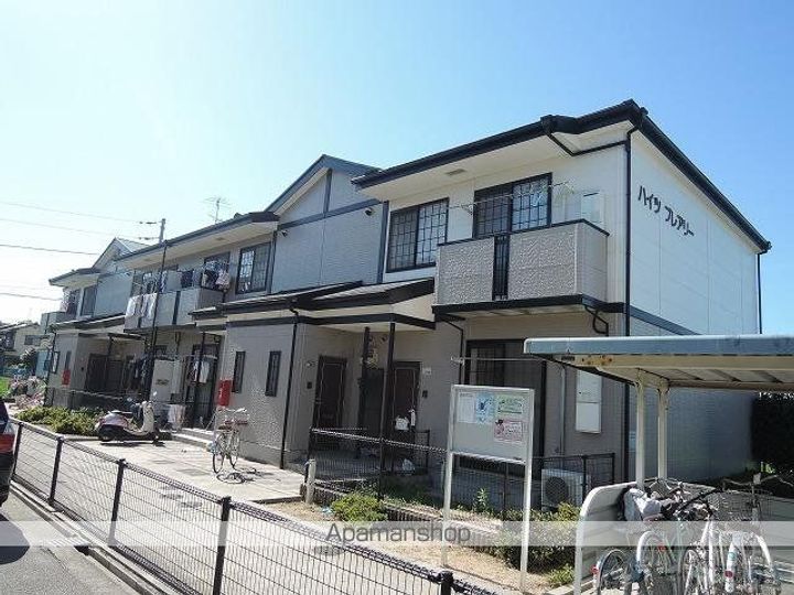 愛媛県松山市別府町の賃貸アパートの外観