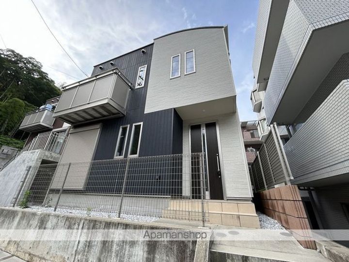 神奈川県横浜市戸塚区上倉田町(一戸建)の賃貸物件の外観