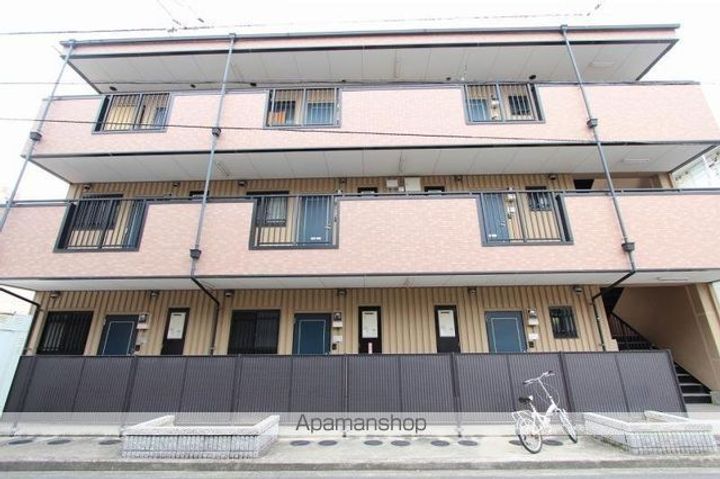 香川県高松市塩上町2丁目の賃貸マンションの外観