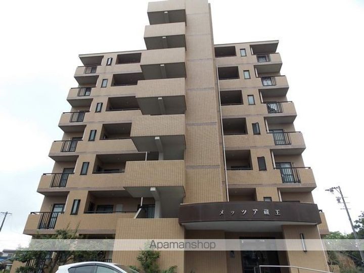 愛知県犬山市大字犬山字西古券の賃貸マンションの外観