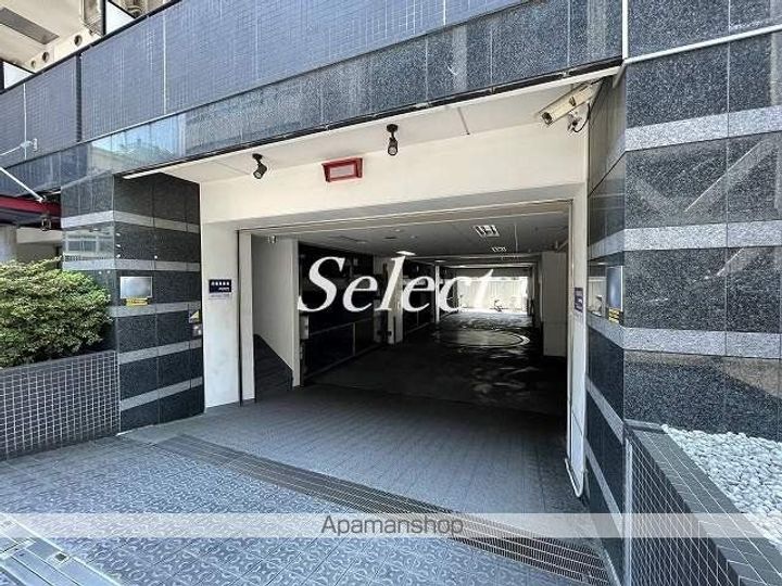 リヴシティ関内の外観