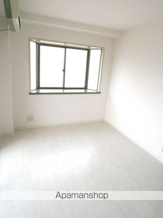 AIROSE豊中の居間