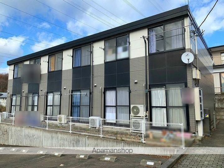 レオパレス歩坂104の外観