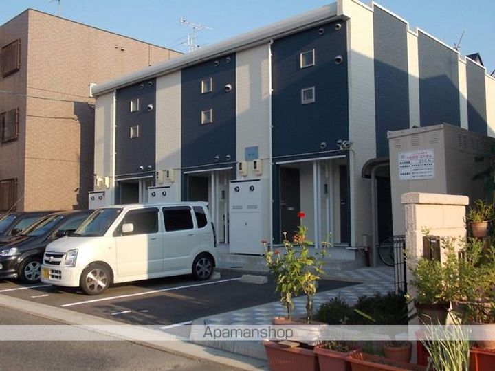 レオネクスト福住101の外観