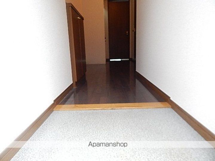 東京都東大和市狭山4丁目の賃貸アパートの内装